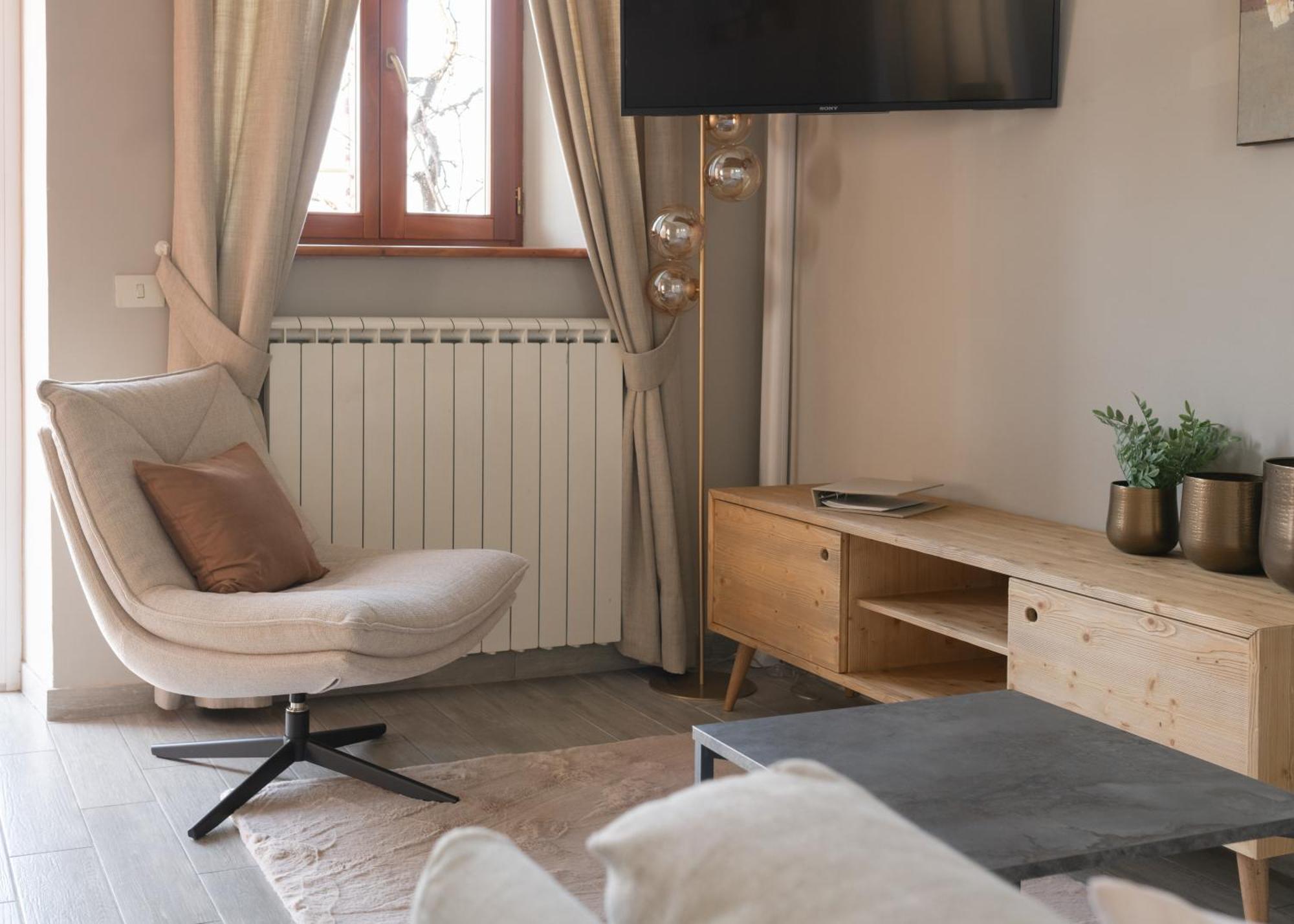 Apartamento La Vigna Luino Exterior foto